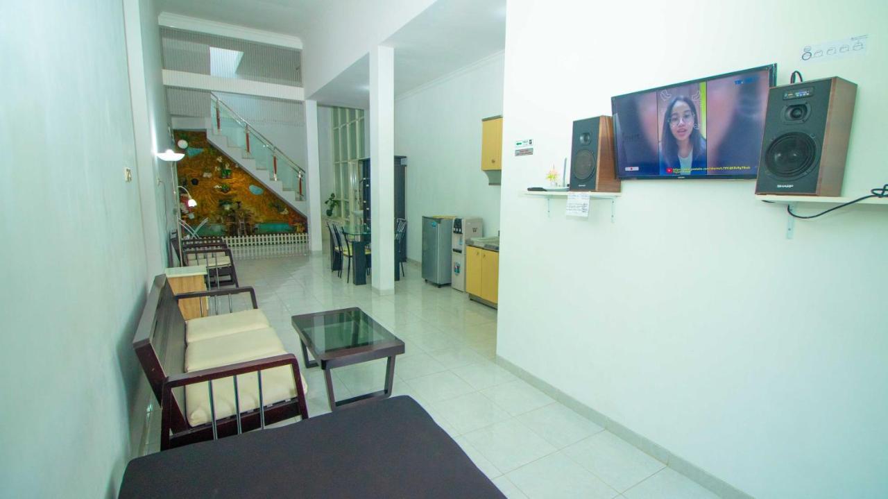 Villa El Nino 5 Bedroom Dengan Rooftop Mountain View Batu (East Java) Exterior foto
